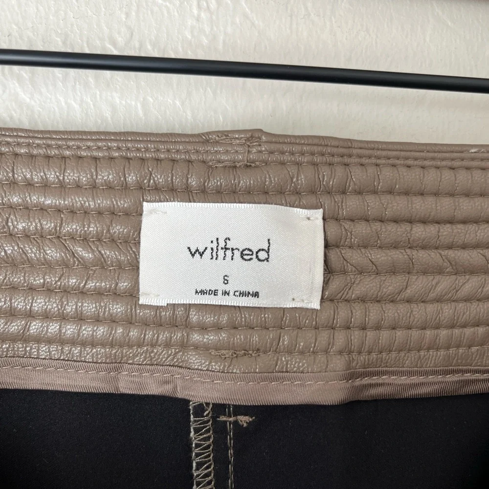 Aritizia Wilfred faux leather high rise pants 6 - Picture 10 of 13